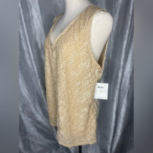 Emma James Woman NEW with tags V neck nylon tank top - Picture 6 of 12